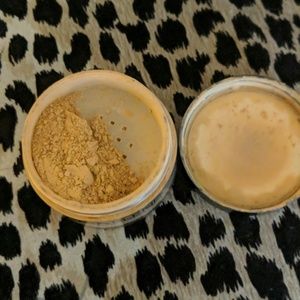dermablend setting powder in warm saffron